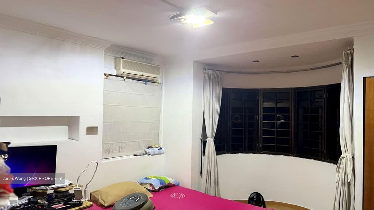 Blk 334 Kang Ching Road (Jurong West), HDB Executive #553779411